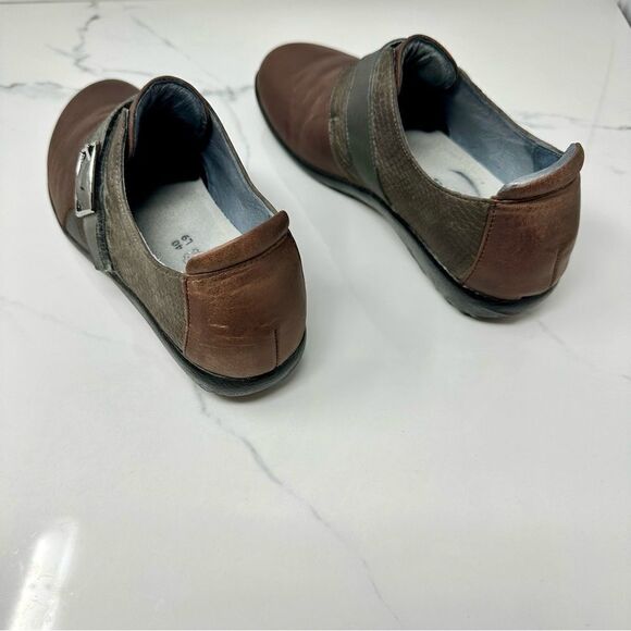 Naot Adjustable Buckle Flats- Size 9 - Picture 11 of 15